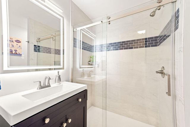 2406 Laurelton Creek Lane, Chattanooga, TN 37421
