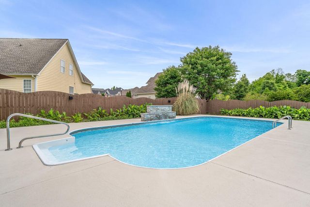 2406 Laurelton Creek Lane, Chattanooga, TN 37421
