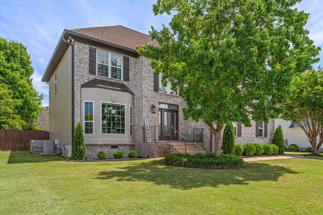 2406 Laurelton Creek Lane, Chattanooga, TN 37421
