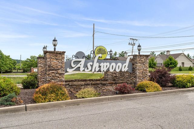 2406 Laurelton Creek Lane, Chattanooga, TN 37421