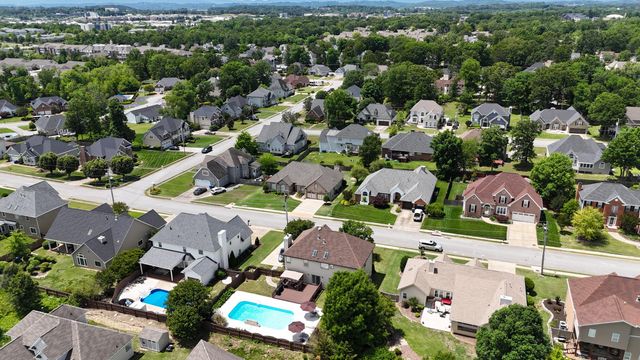 2406 Laurelton Creek Lane, Chattanooga, TN 37421