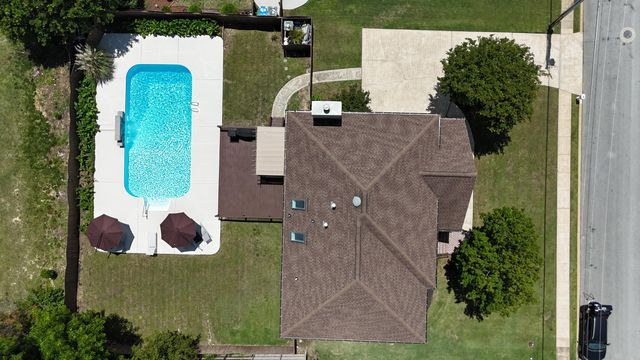 2406 Laurelton Creek Lane, Chattanooga, TN 37421