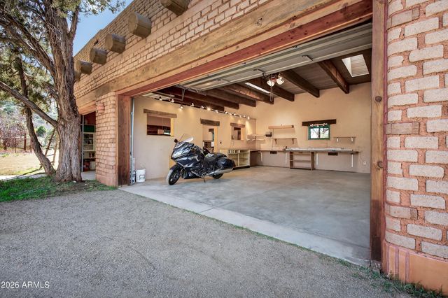 59 HUTSON Lane, Sedona, AZ 86351