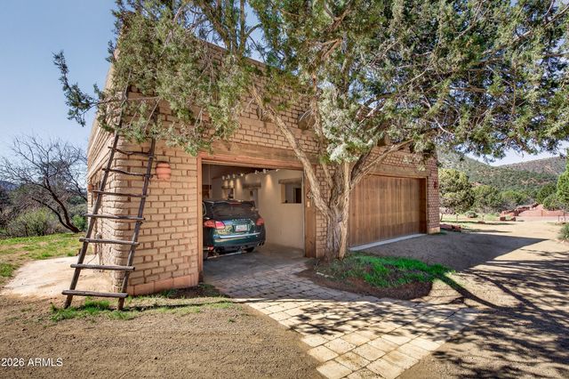 59 HUTSON Lane, Sedona, AZ 86351