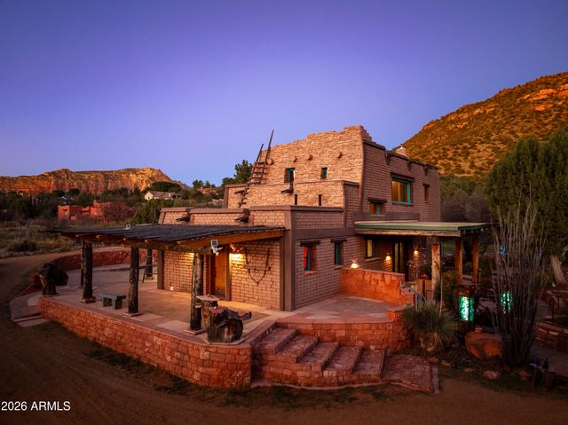 59 HUTSON Lane, Sedona, AZ 86351