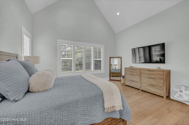 1304 Old Foards Lane, Wilmington, NC 28409