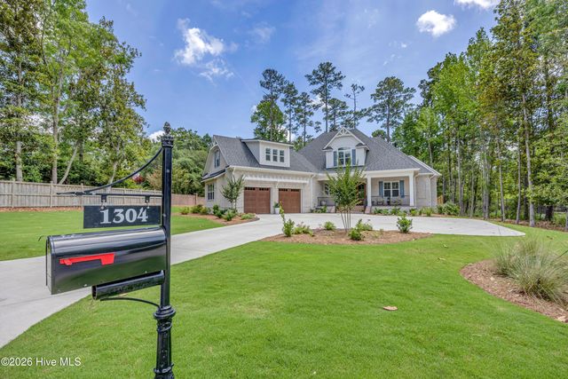 1304 Old Foards Lane, Wilmington, NC 28409