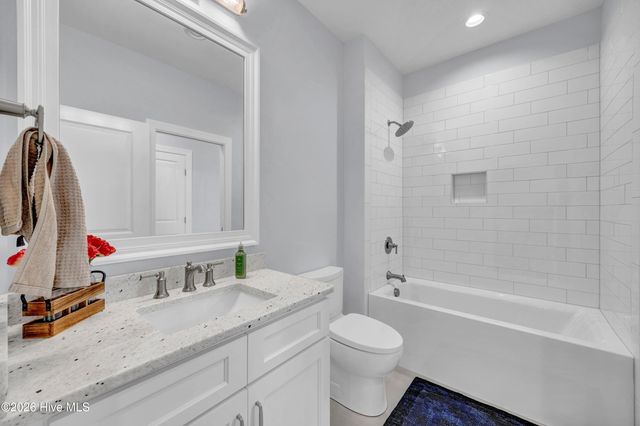 1304 Old Foards Lane, Wilmington, NC 28409