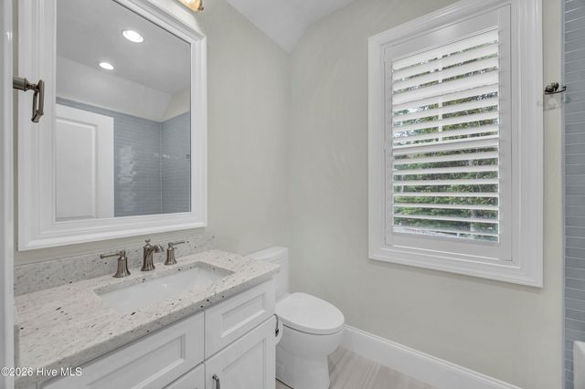 1304 Old Foards Lane, Wilmington, NC 28409