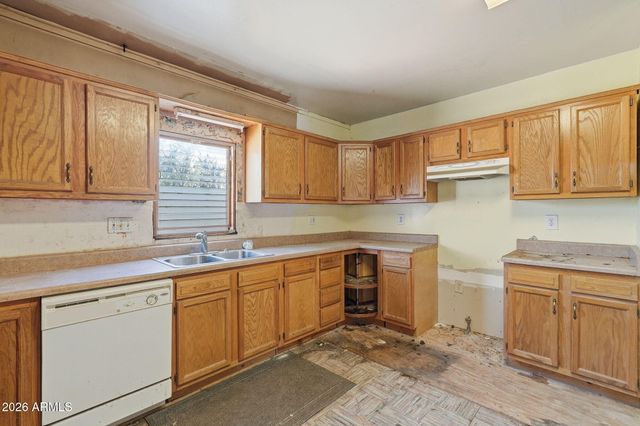 4200 N 19TH Street, Phoenix, AZ 85016