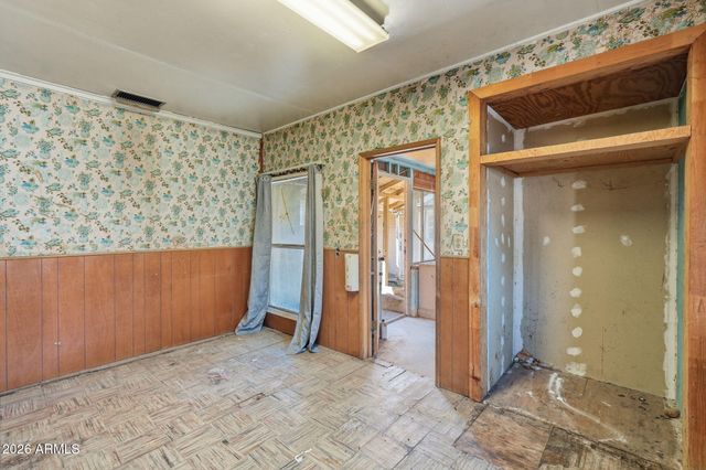 4200 N 19TH Street, Phoenix, AZ 85016