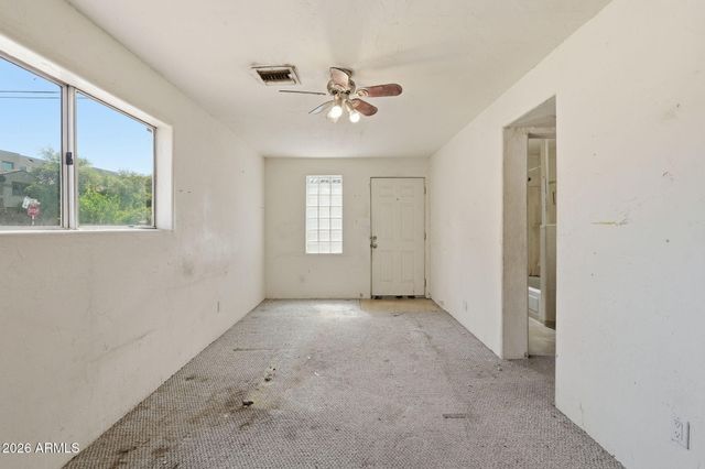 4200 N 19TH Street, Phoenix, AZ 85016