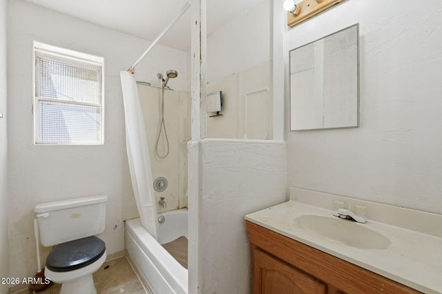 4200 N 19TH Street, Phoenix, AZ 85016