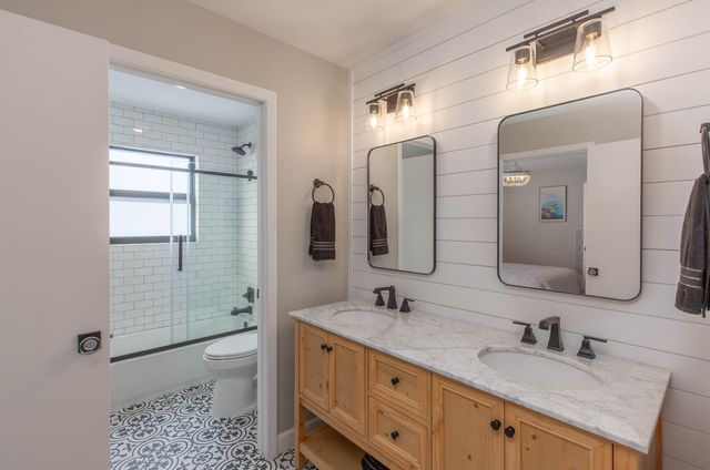 2478 Bedford Mews Drive, Wellington, FL 33414