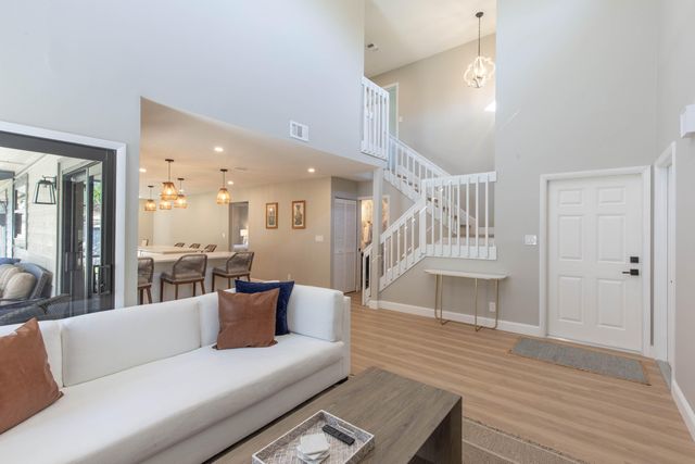 2478 Bedford Mews Drive, Wellington, FL 33414