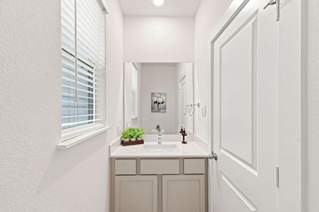 6063 Cebra Street, Houston, TX 77091