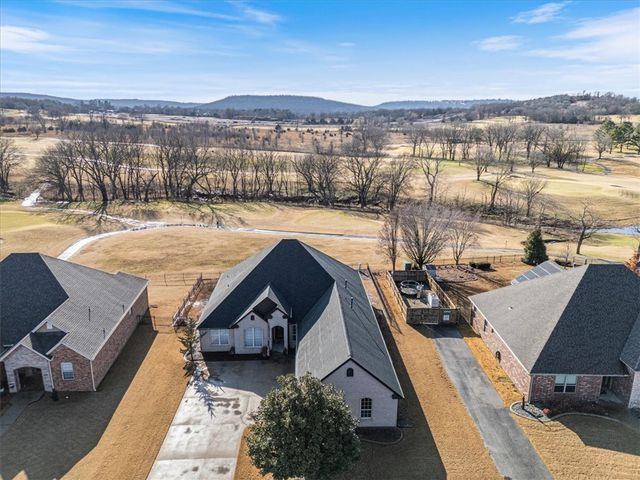 1819 S Cherry Hills Drive, Fayetteville, AR 72701