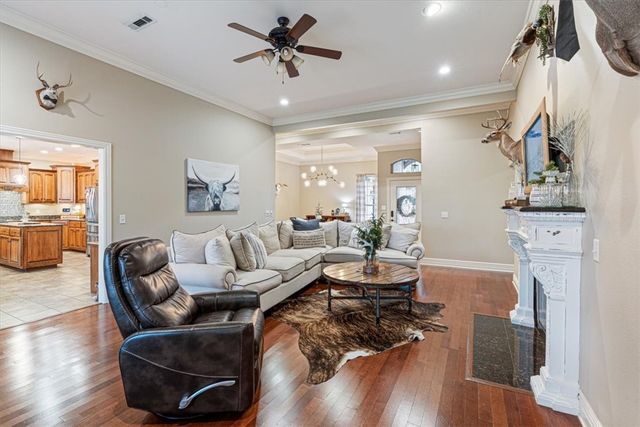 1819 S Cherry Hills Drive, Fayetteville, AR 72701