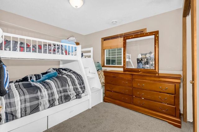 1220 Dupont Lane N, Brooklyn Park, MN 55444