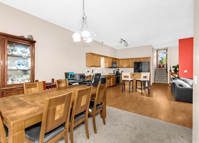 1220 Dupont Lane N, Brooklyn Park, MN 55444