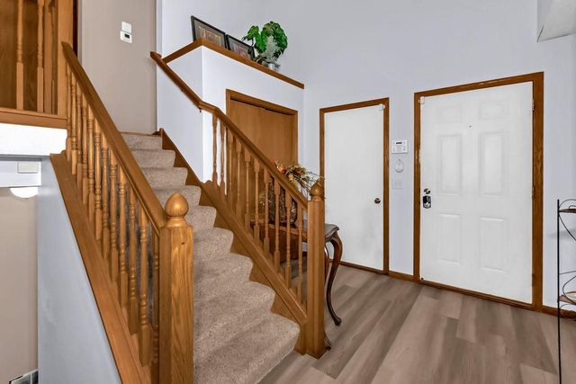 1220 Dupont Lane N, Brooklyn Park, MN 55444