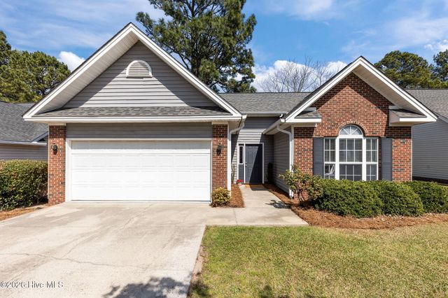 112 Kensington Way, Aberdeen, NC 28315