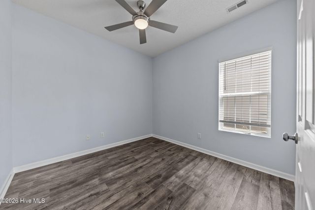 112 Kensington Way, Aberdeen, NC 28315