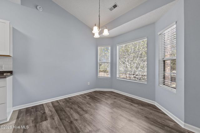 112 Kensington Way, Aberdeen, NC 28315