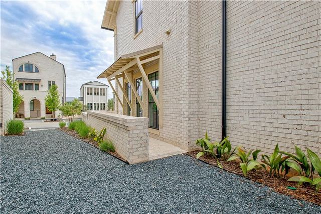 220 Rolison Way, Fayetteville, GA 30214