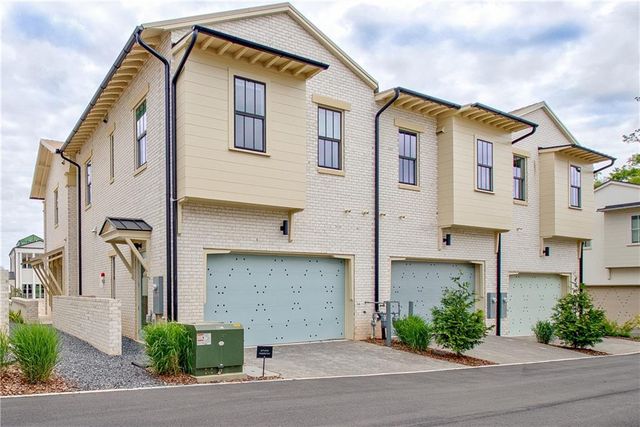 220 Rolison Way, Fayetteville, GA 30214
