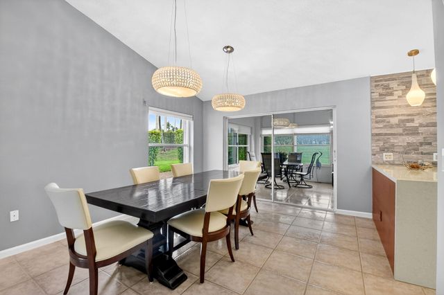 5067 Robino Circle, West Palm Beach, FL 33417