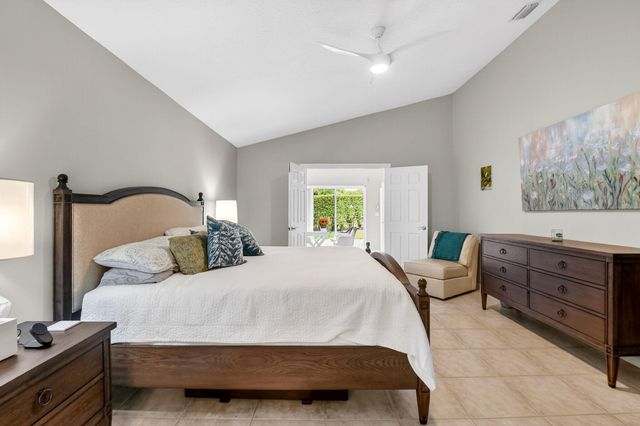 5067 Robino Circle, West Palm Beach, FL 33417