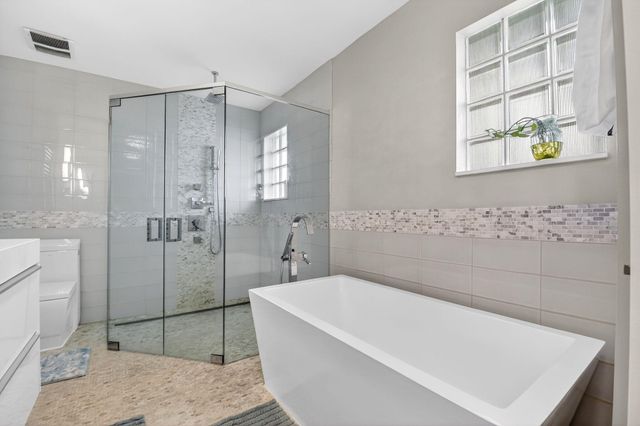 5067 Robino Circle, West Palm Beach, FL 33417