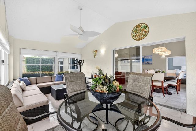 5067 Robino Circle, West Palm Beach, FL 33417