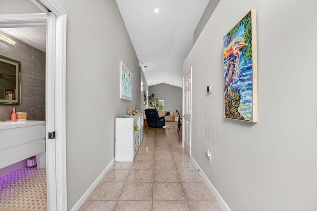 5067 Robino Circle, West Palm Beach, FL 33417