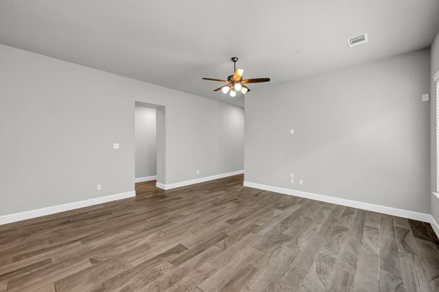 328 Rise Lane, Montgomery, TX 77316