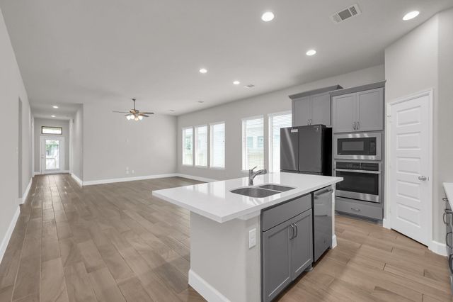 328 Rise Lane, Montgomery, TX 77316