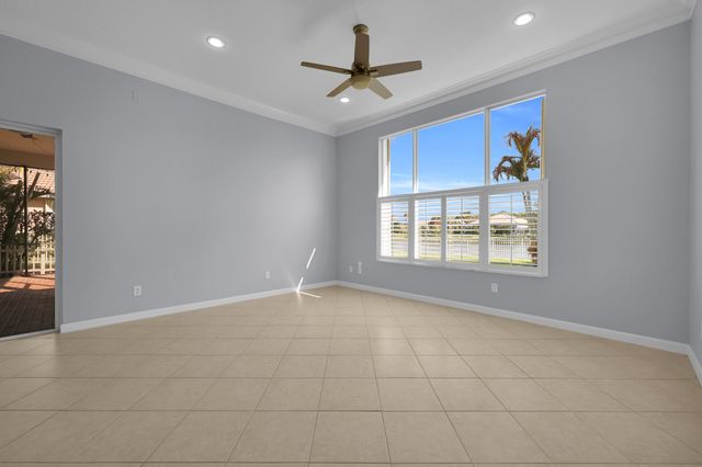 7041 SE Bay Hill Drive, Stuart, FL 34997