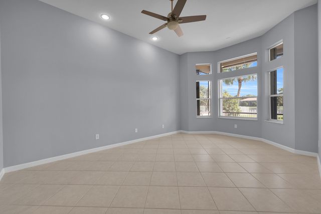 7041 SE Bay Hill Drive, Stuart, FL 34997