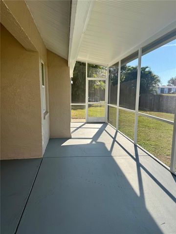 3541 65TH AVENUE CIRCLE E, Sarasota, FL 34243