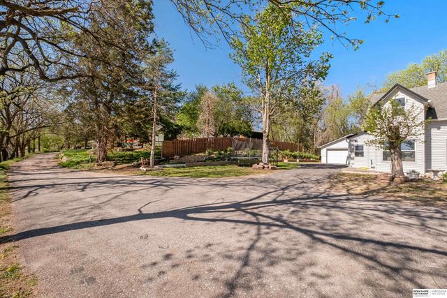 4014 S 14th Street, Omaha, NE 68107
