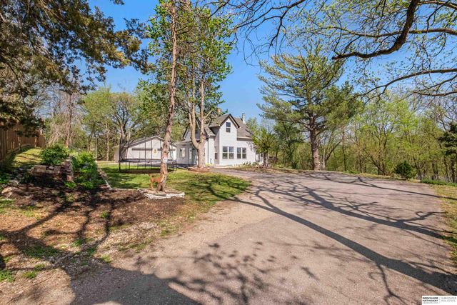 4014 S 14th Street, Omaha, NE 68107