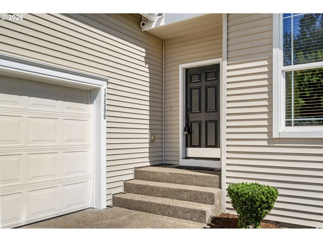 12596 Se MAPLEWOOD Ct, Milwaukie, OR 97222