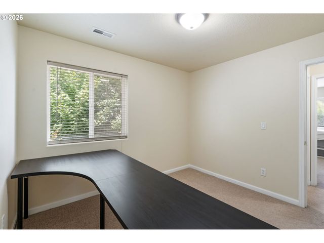 12596 Se MAPLEWOOD Ct, Milwaukie, OR 97222