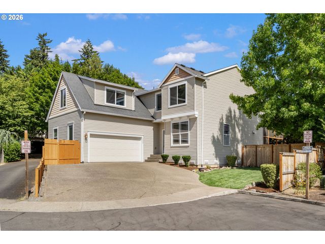 12596 Se MAPLEWOOD Ct, Milwaukie, OR 97222