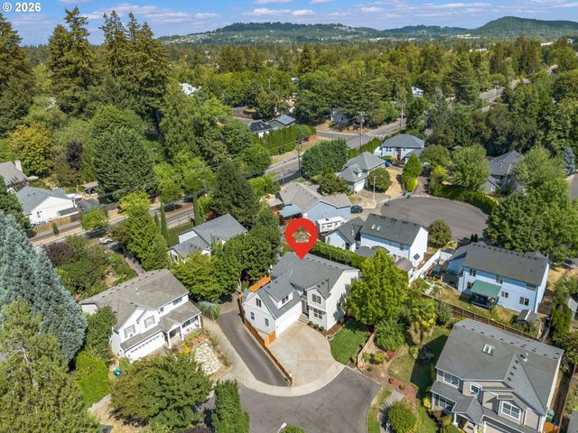12596 Se MAPLEWOOD Ct, Milwaukie, OR 97222