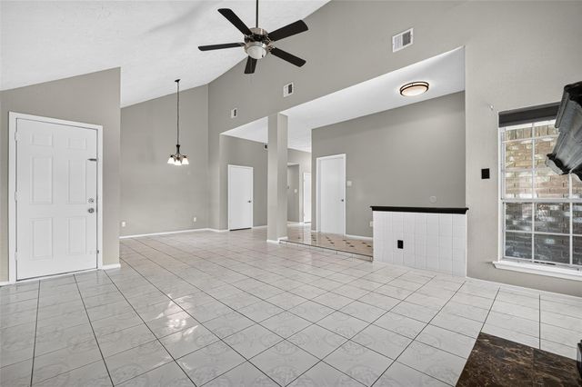 10523 Lands End Drive, Houston, TX 77099