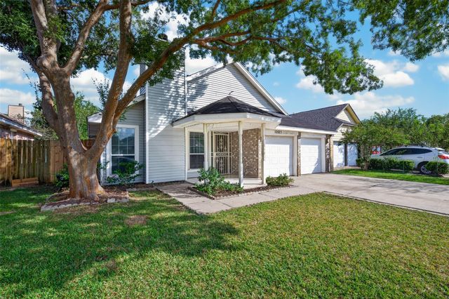10523 Lands End Drive, Houston, TX 77099