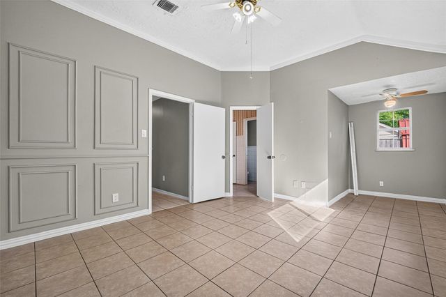 10523 Lands End Drive, Houston, TX 77099
