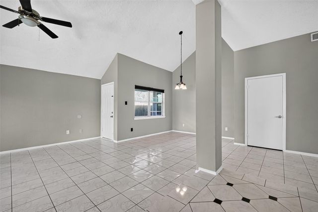 10523 Lands End Drive, Houston, TX 77099